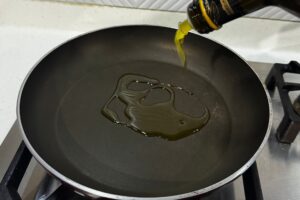 Heat oil on the frying pan