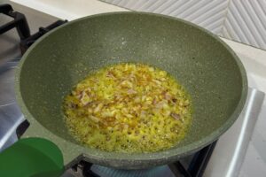 heat fry onions